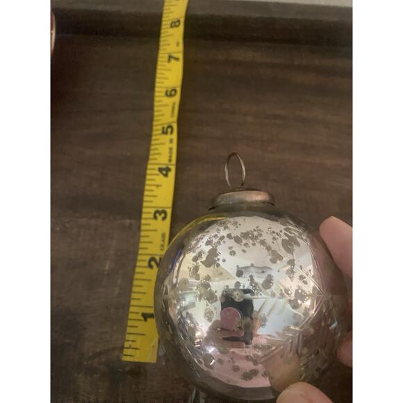 Antiqued Cut Ornament Glass Mirrored Reverse Painted Snowflake Christmas Ball 3" - Picture 5 of 5